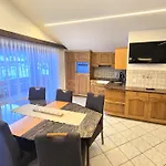 Adonis Apartament Saas-Grund