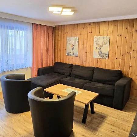 Adonis Apartment Saas-Grund