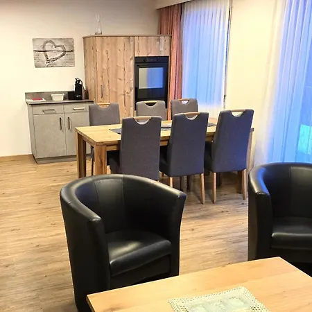 Adonis Apartment Saas-Grund
